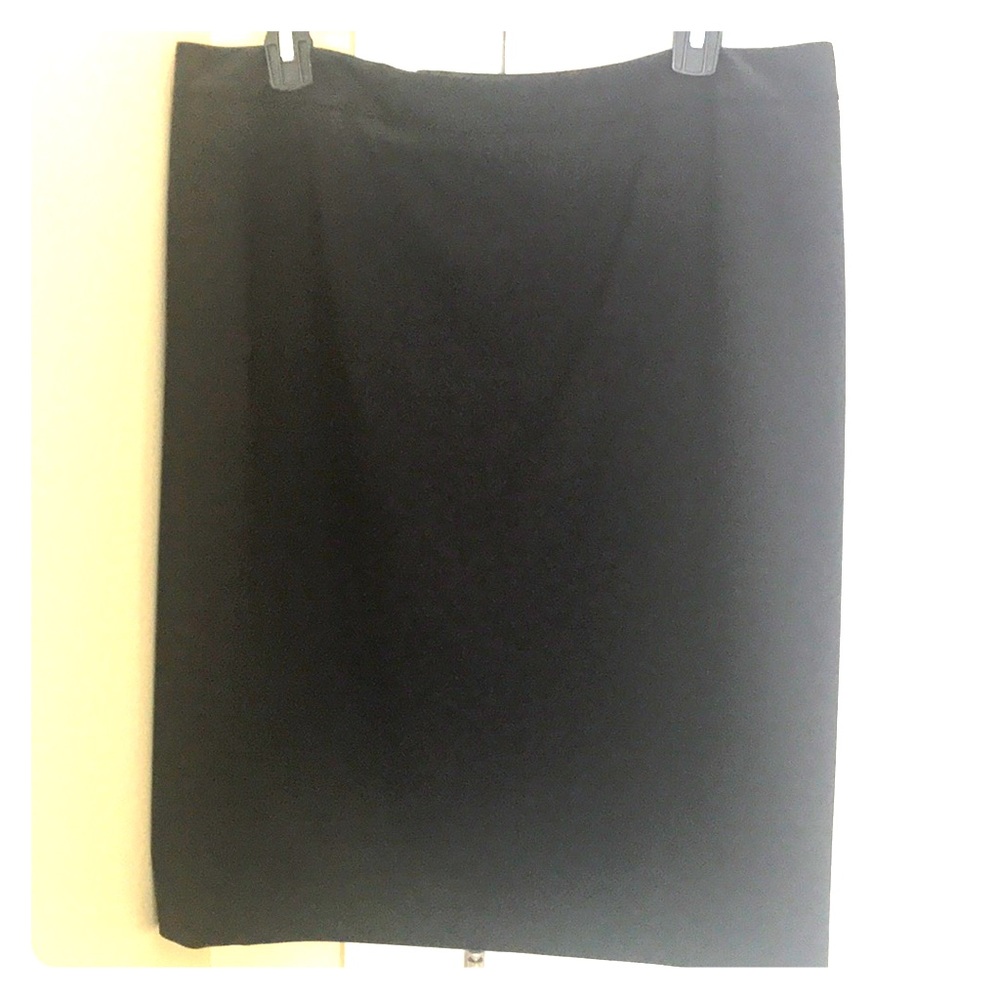 TAHARI Black Straight Skirt Size 12